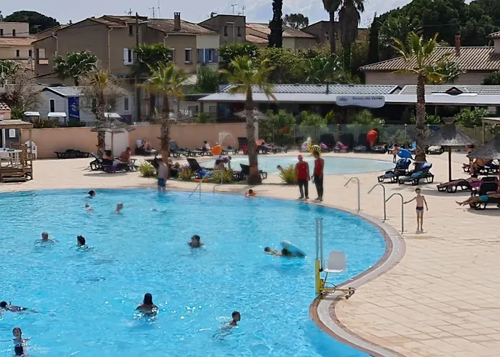 Les Sable Du Midi 3 Кемпинг