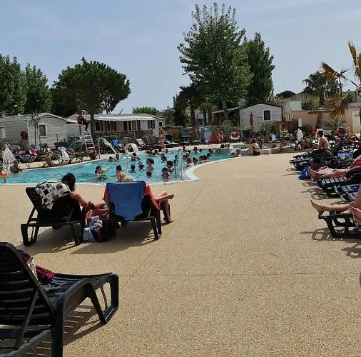 Кемпинг Les Sable Du Midi 3 *