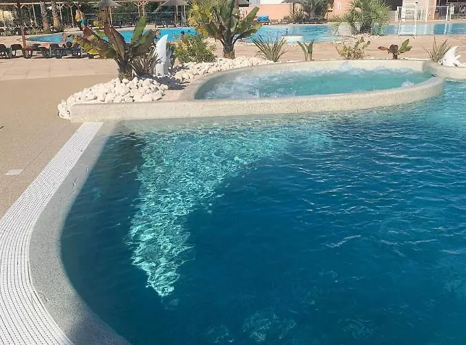 Les Sable Du Midi 3 Кемпинг Вальрас-Пляж