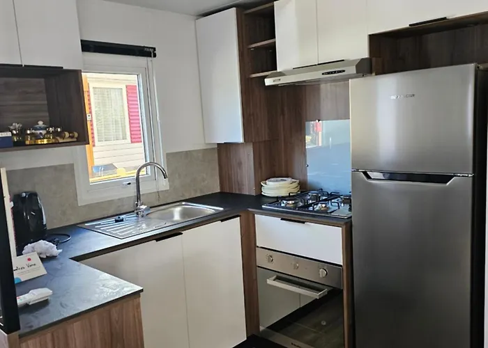 Кемпинг Les Sable Du Midi 3 *