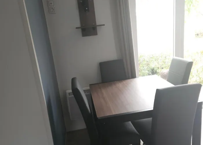 Les Sable Du Midi 3 Кемпинг *